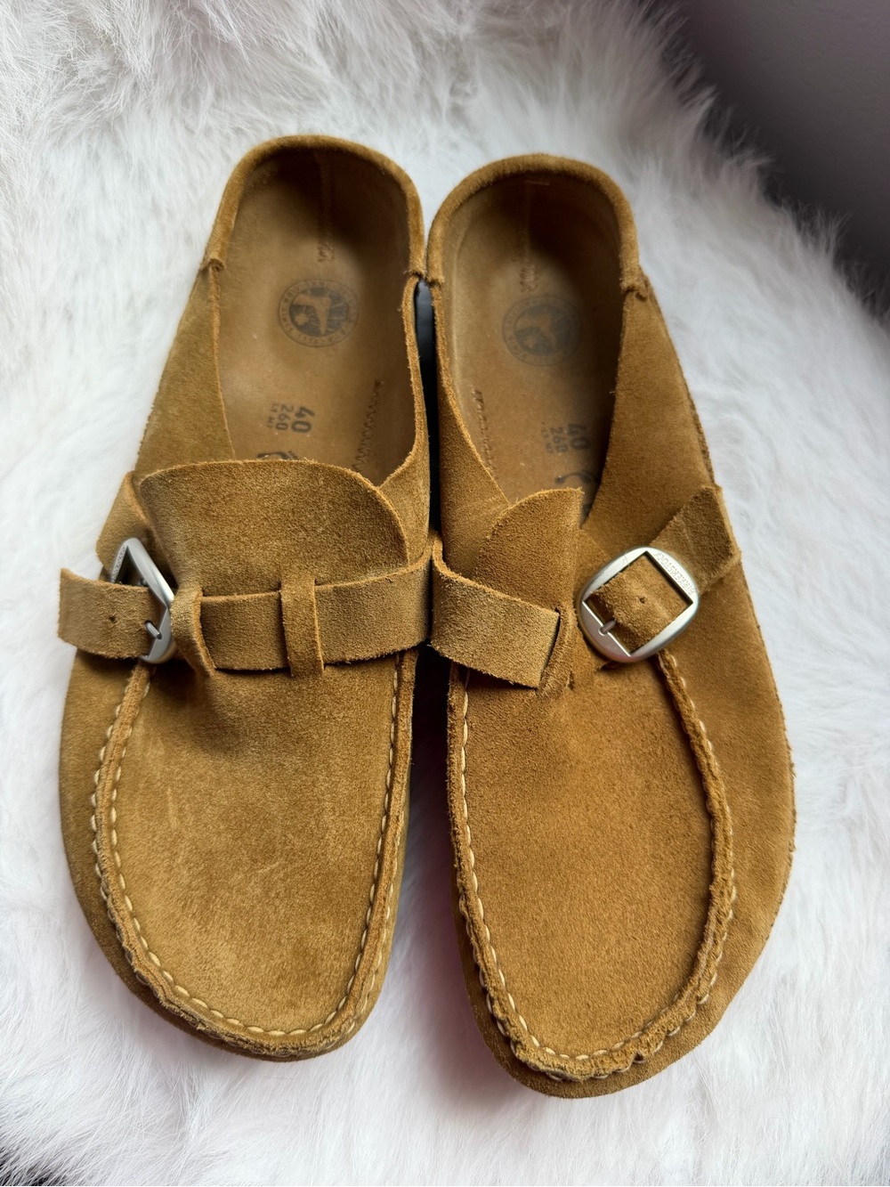 Birkenstock size 40 sandals women’s